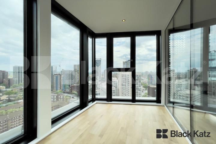 brand new luxury apartment with stunning views The Ceramic Building - Newington Causeway , Borough